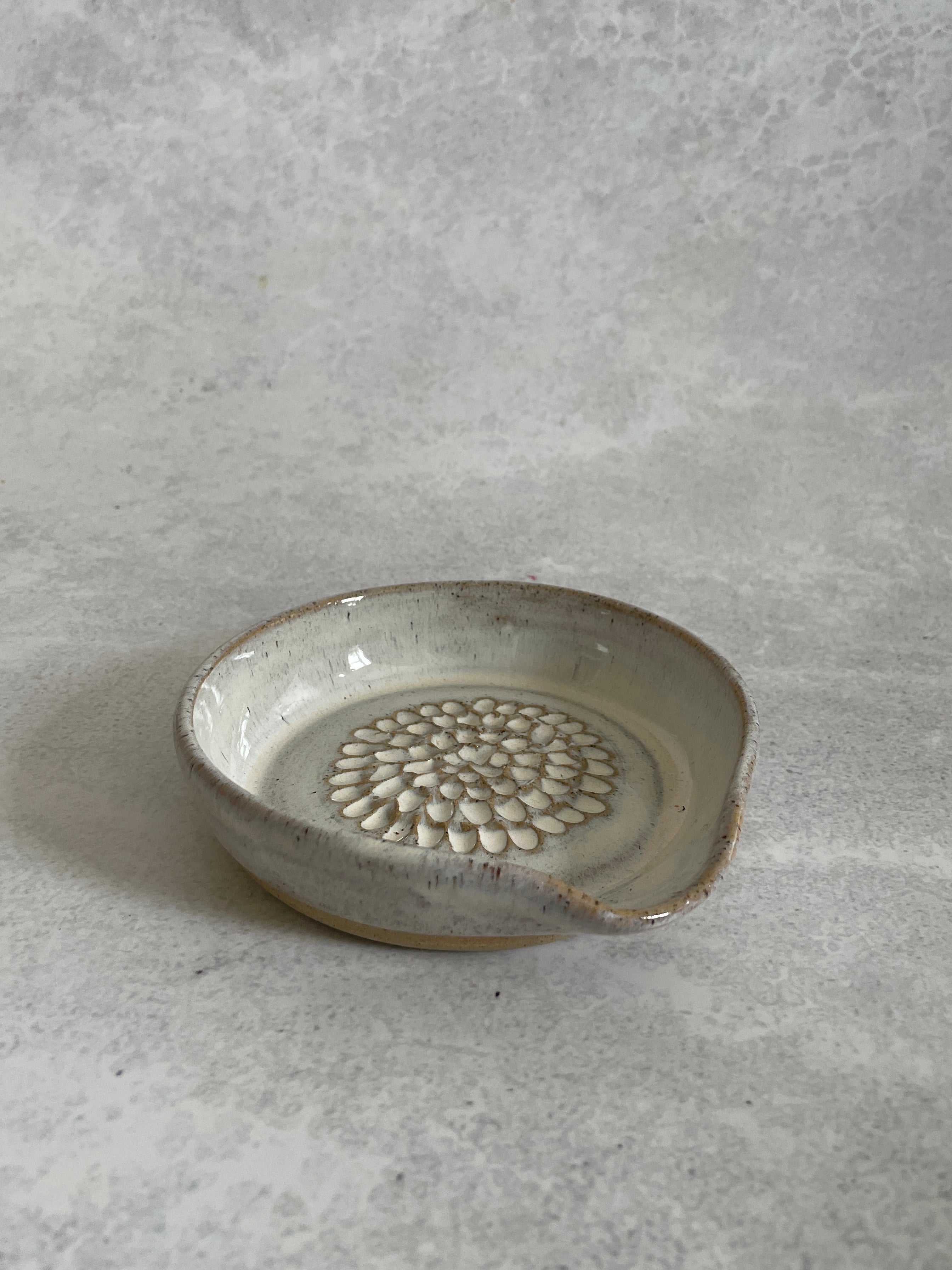 Garlic Grater | Honey