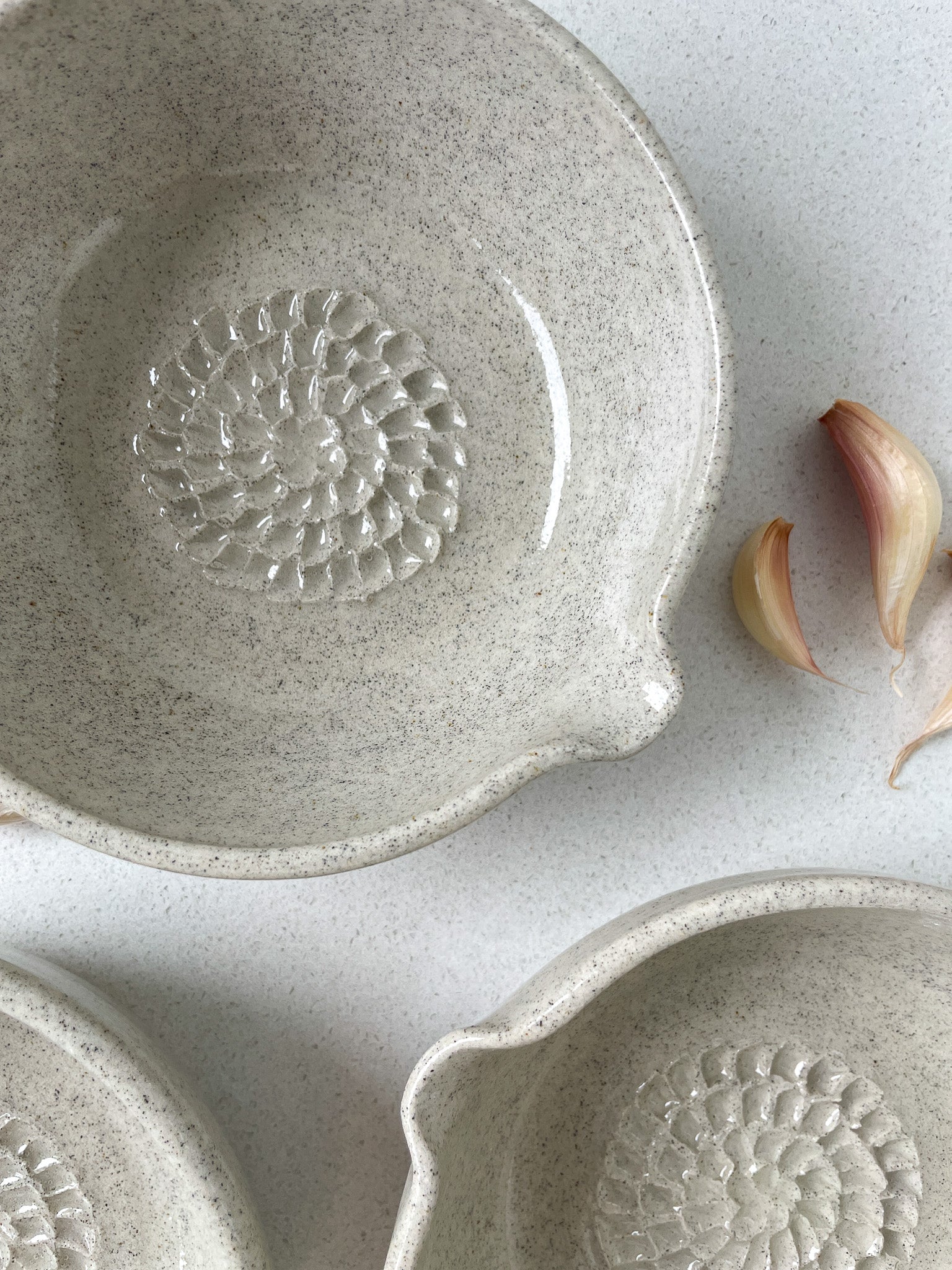 Garlic Grater Salad Dressing Bowl