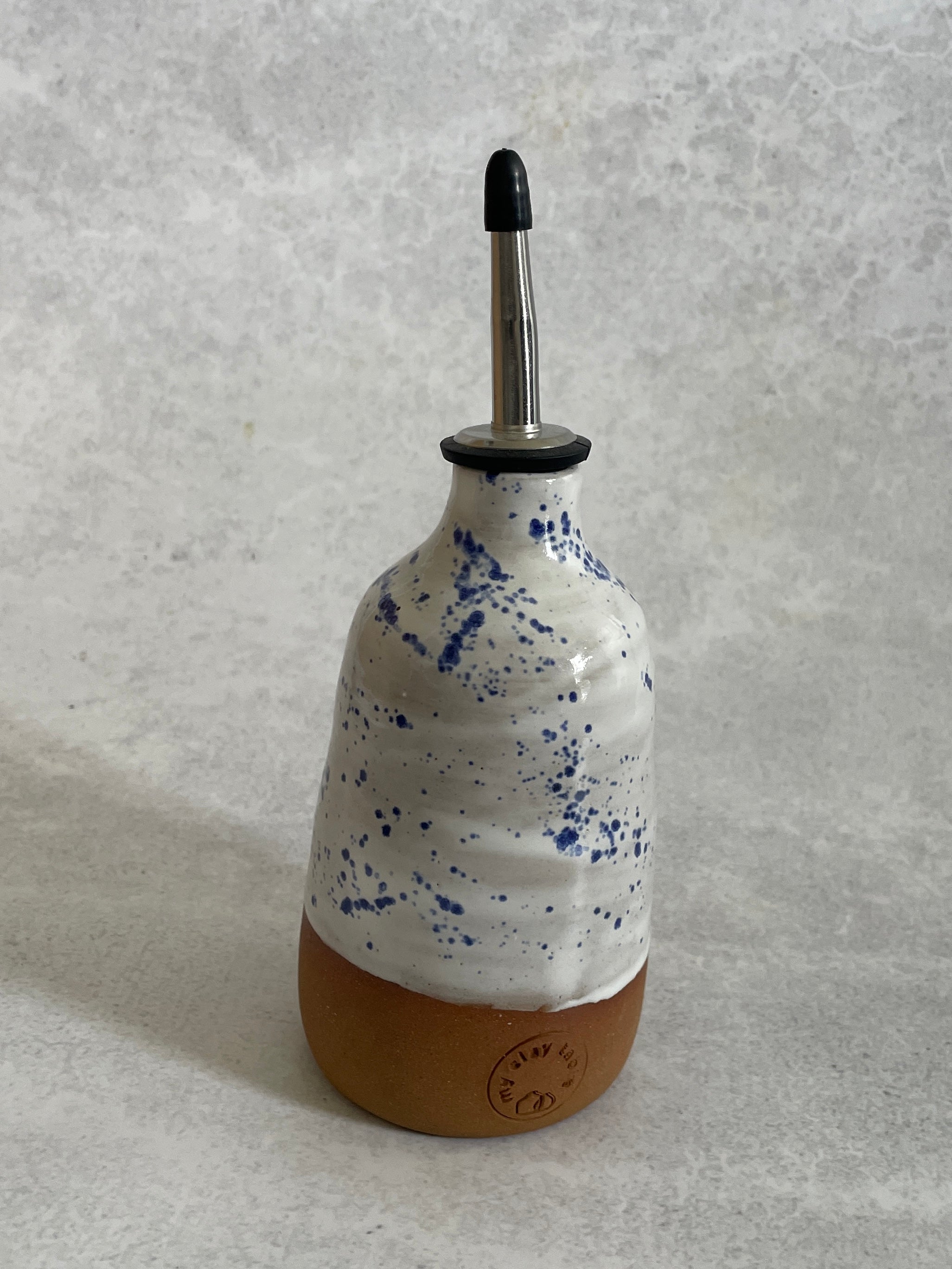 Oil Pourer 2 | Blue Speckle
