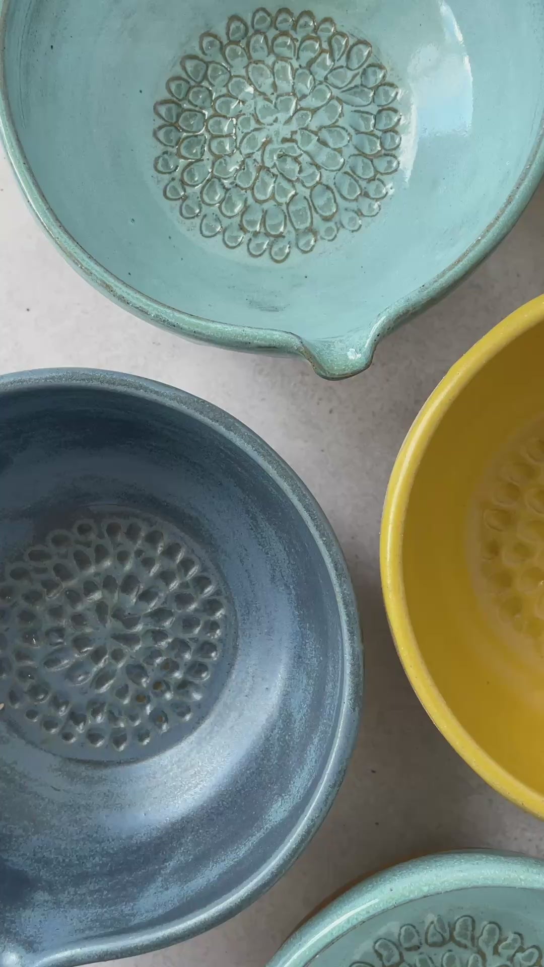 Load video: Garlic Grater Dressing Bowl